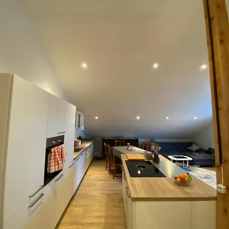 Lehmann Apartment